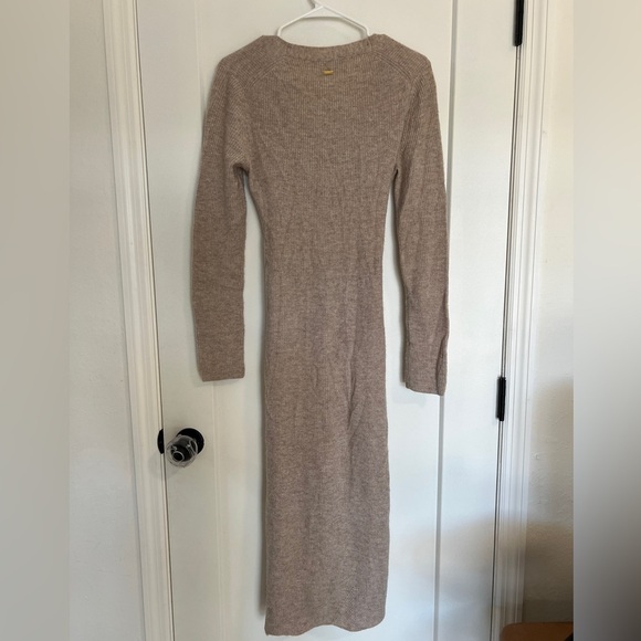 Toccin Stevie Tie-Front Dress - Picture 2 of 10